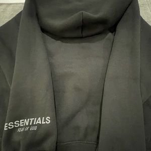 Black Fear Of God Essentials hoodie ( Size Small )